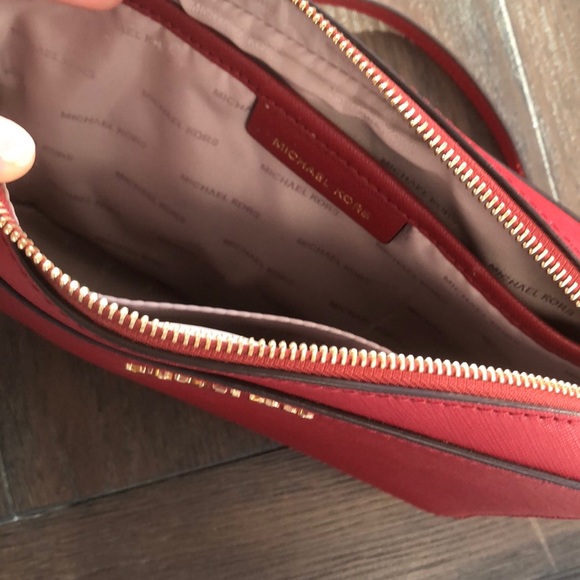 Michael Kor Purse - Picture 2 of 2